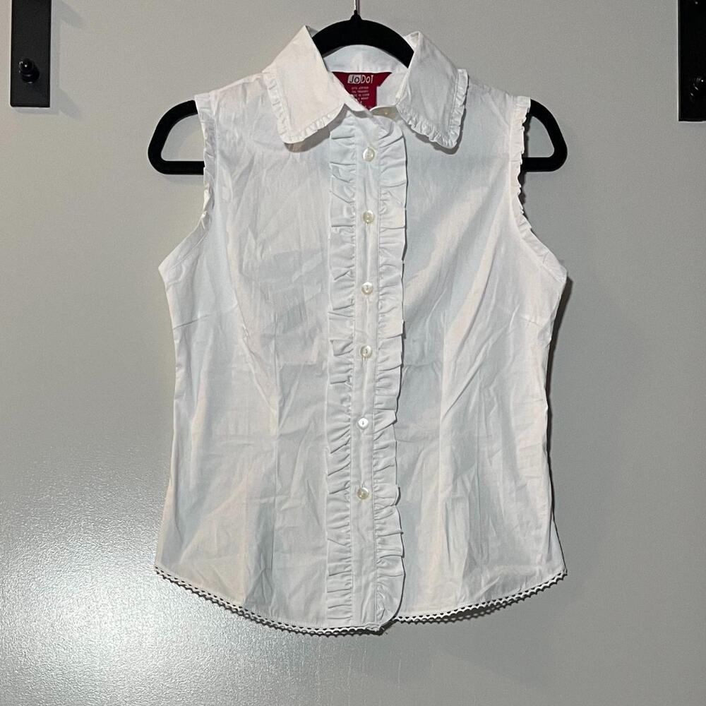 White Buttoned Shirt - Picture 3 of 5
